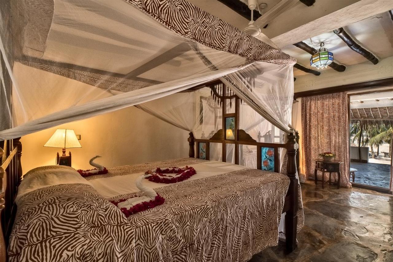 Jacaranda Beach Resort ワタム エクステリア 写真