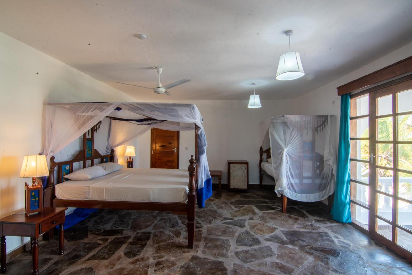 Jacaranda Beach Resort ワタム エクステリア 写真