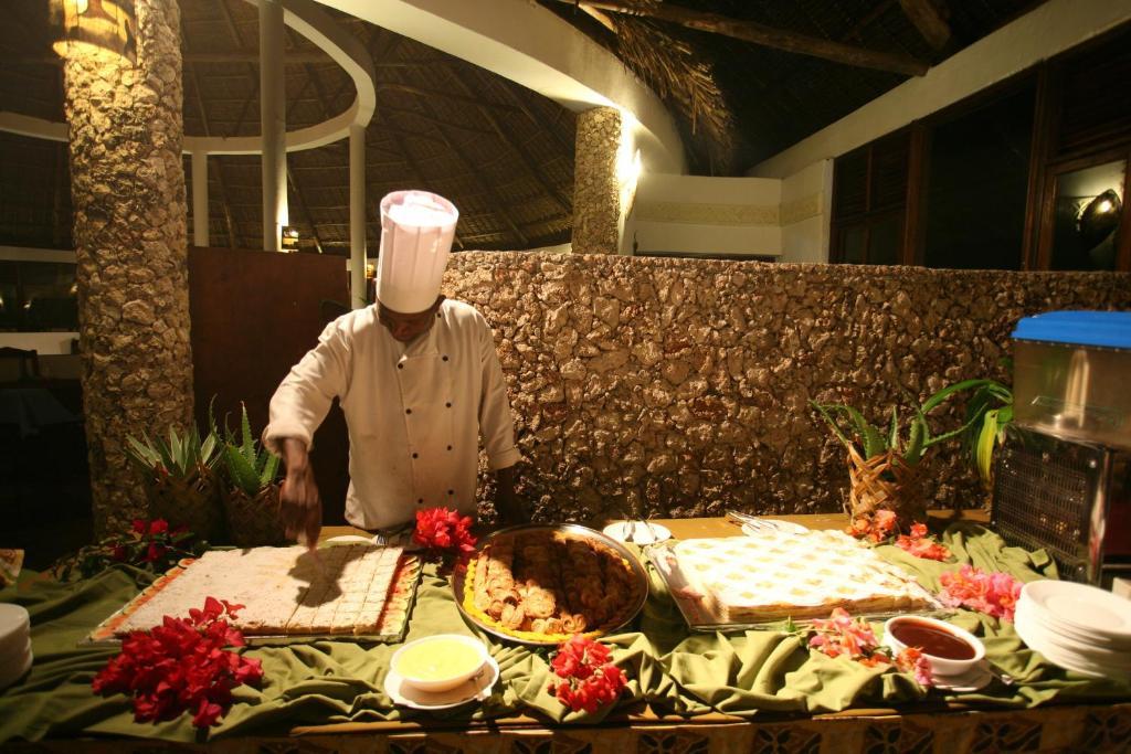 Jacaranda Beach Resort ワタム エクステリア 写真