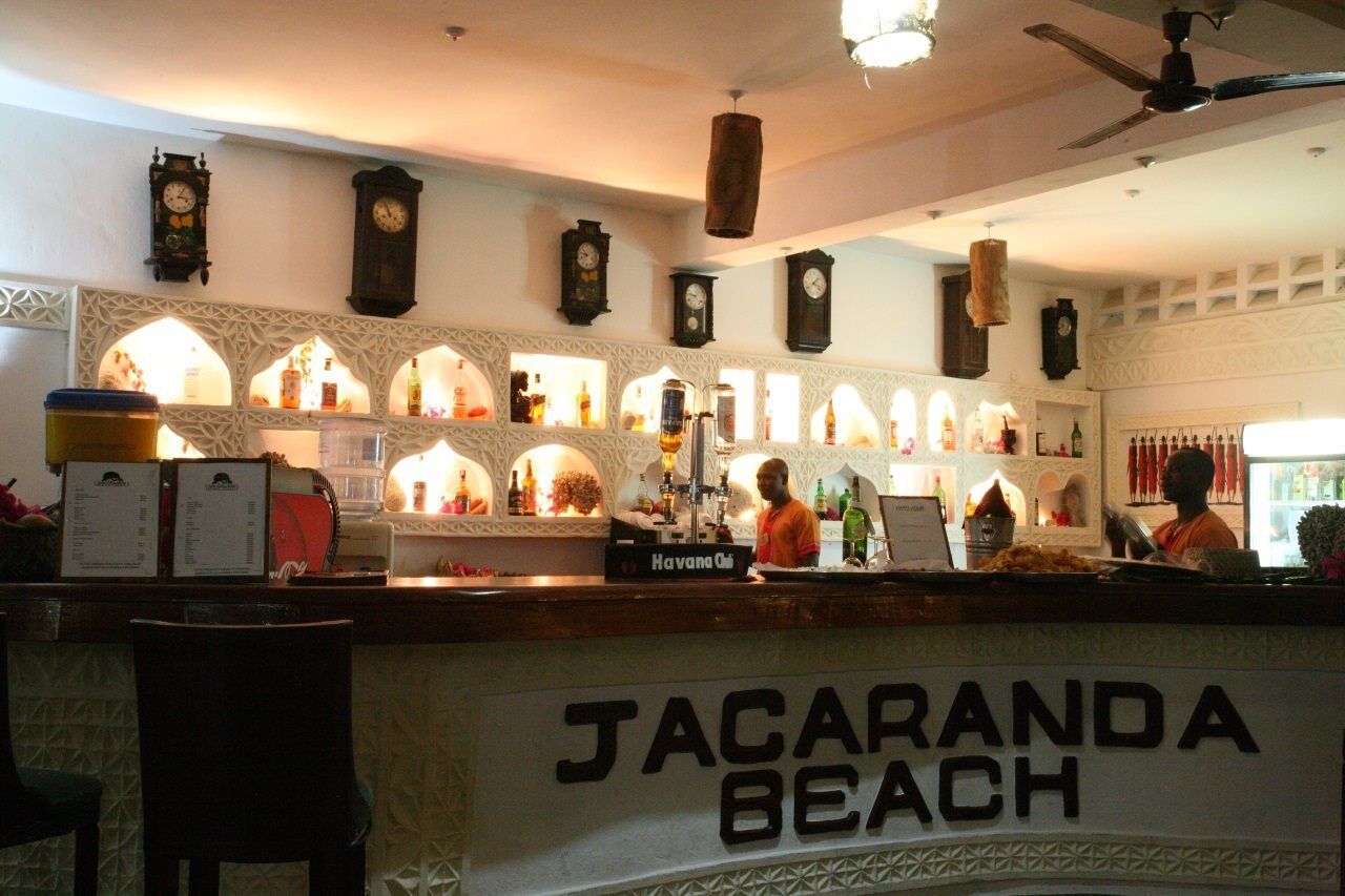 Jacaranda Beach Resort ワタム エクステリア 写真