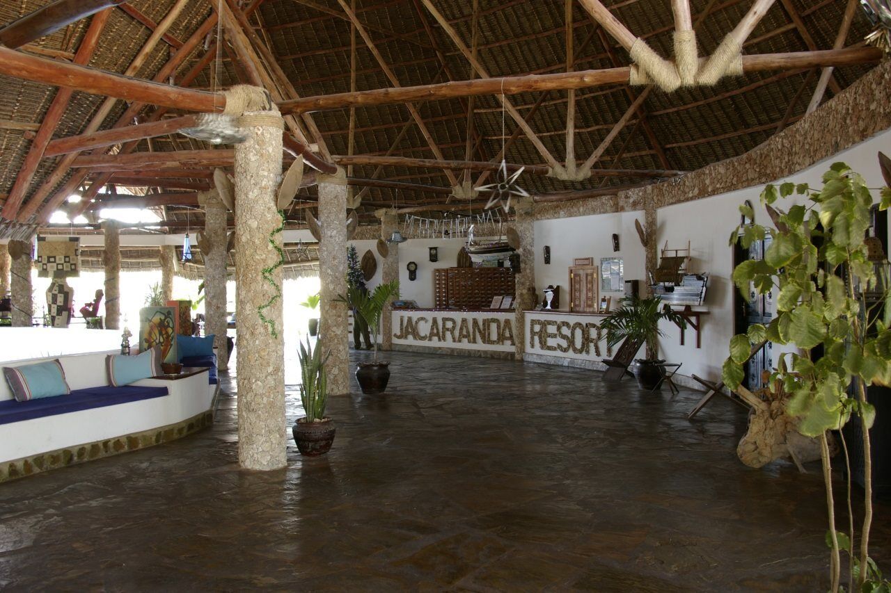Jacaranda Beach Resort ワタム エクステリア 写真